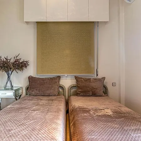 Luxury Apartment Vol 1 With 3 Bedrooms Close To The Lake Ioannina Buitenkant foto