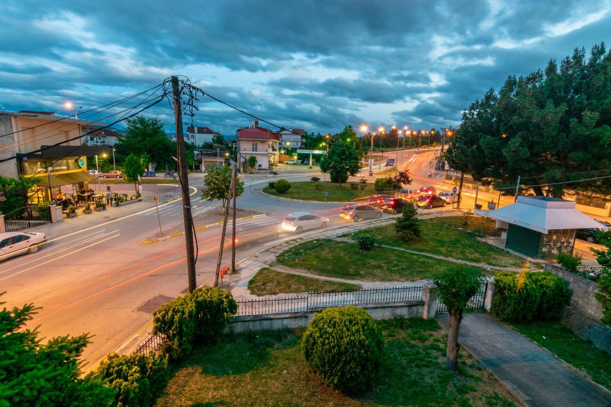 Luxury Vol 1 With 3 Bedrooms Close To The * Ioannina