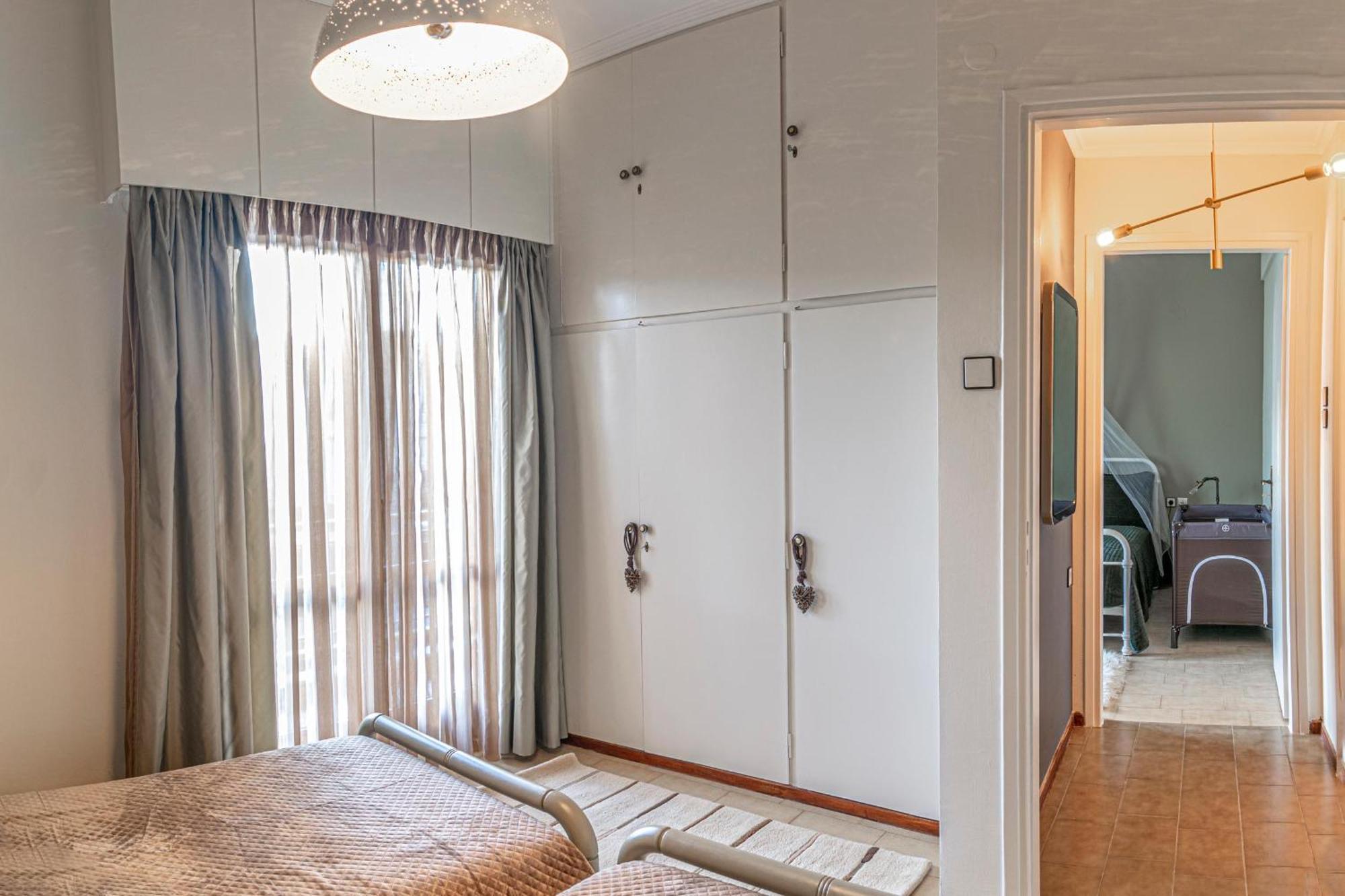 Luxury Vol 1 With 3 Bedrooms Close To The *