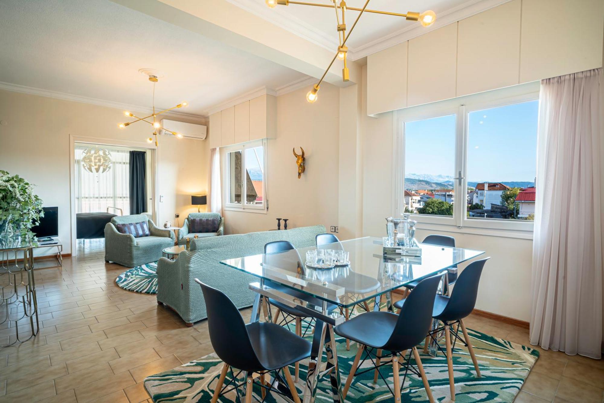 Apartment Luxury Vol 1 With 3 Bedrooms Close To The *