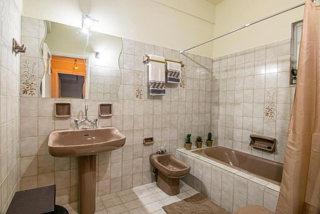 Luxury Vol 1 With 3 Bedrooms Close To The